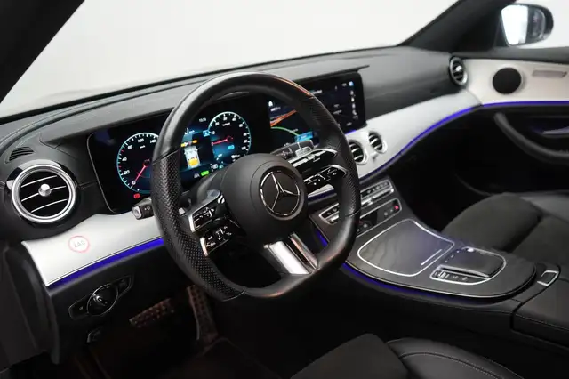 Mercedes-Benz 300 view 15