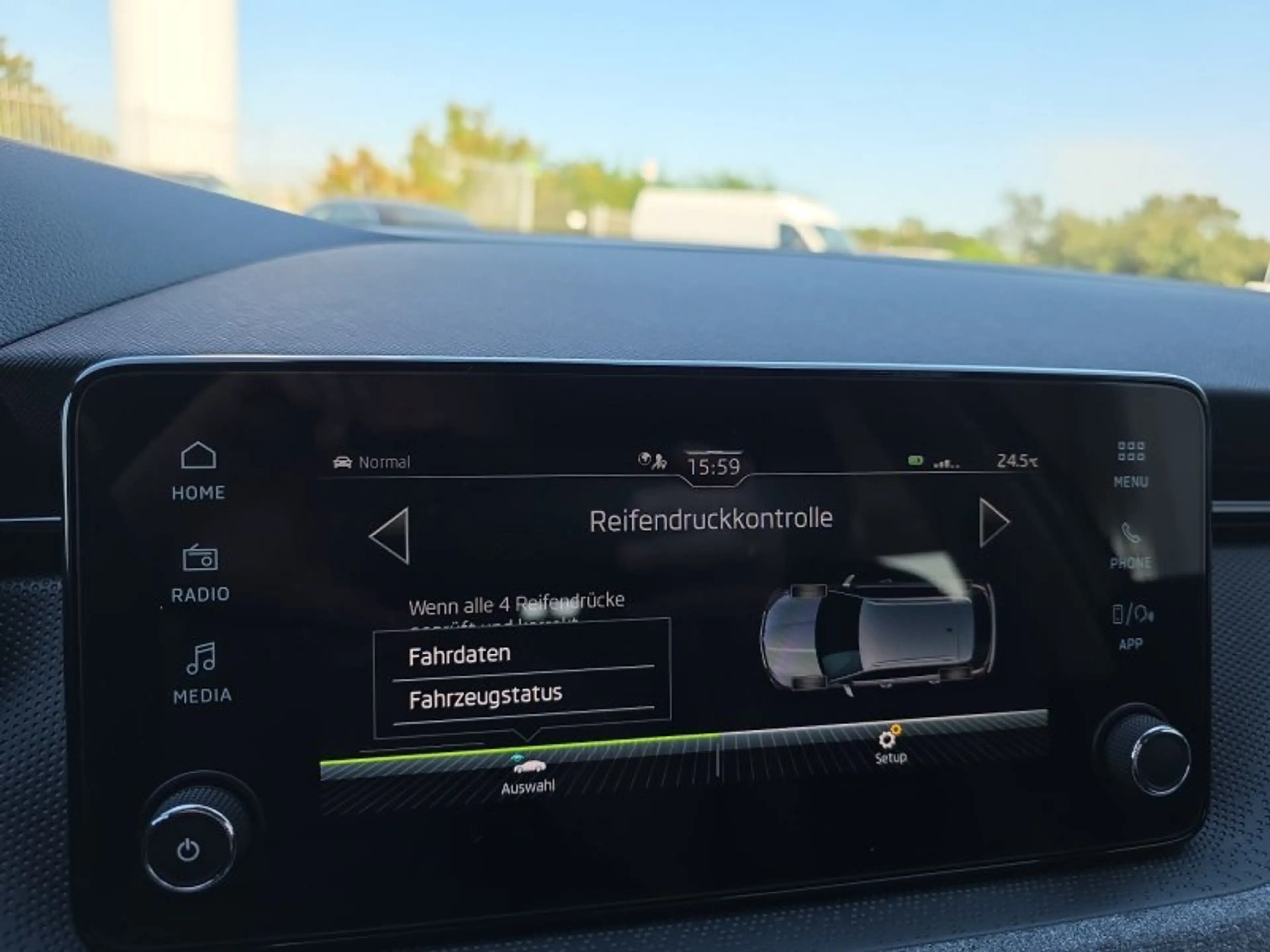 Skoda Kamiq Selection 1,5TSI DSG AHK/Kamera/LED/Kessy/Winterp. — photo 39
