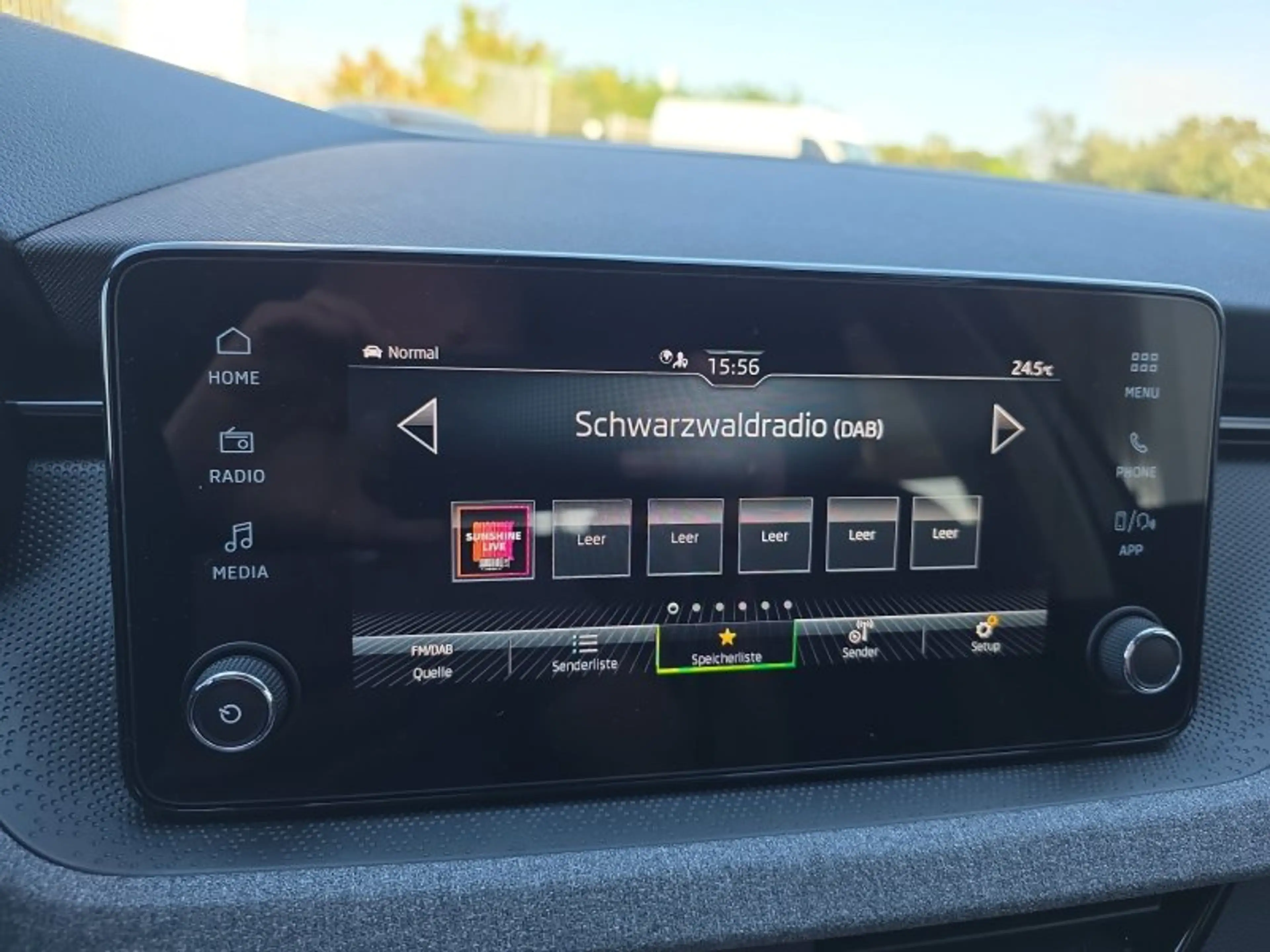 Skoda Kamiq Selection 1,5TSI DSG AHK/Kamera/LED/Kessy/Winterp. — photo 27