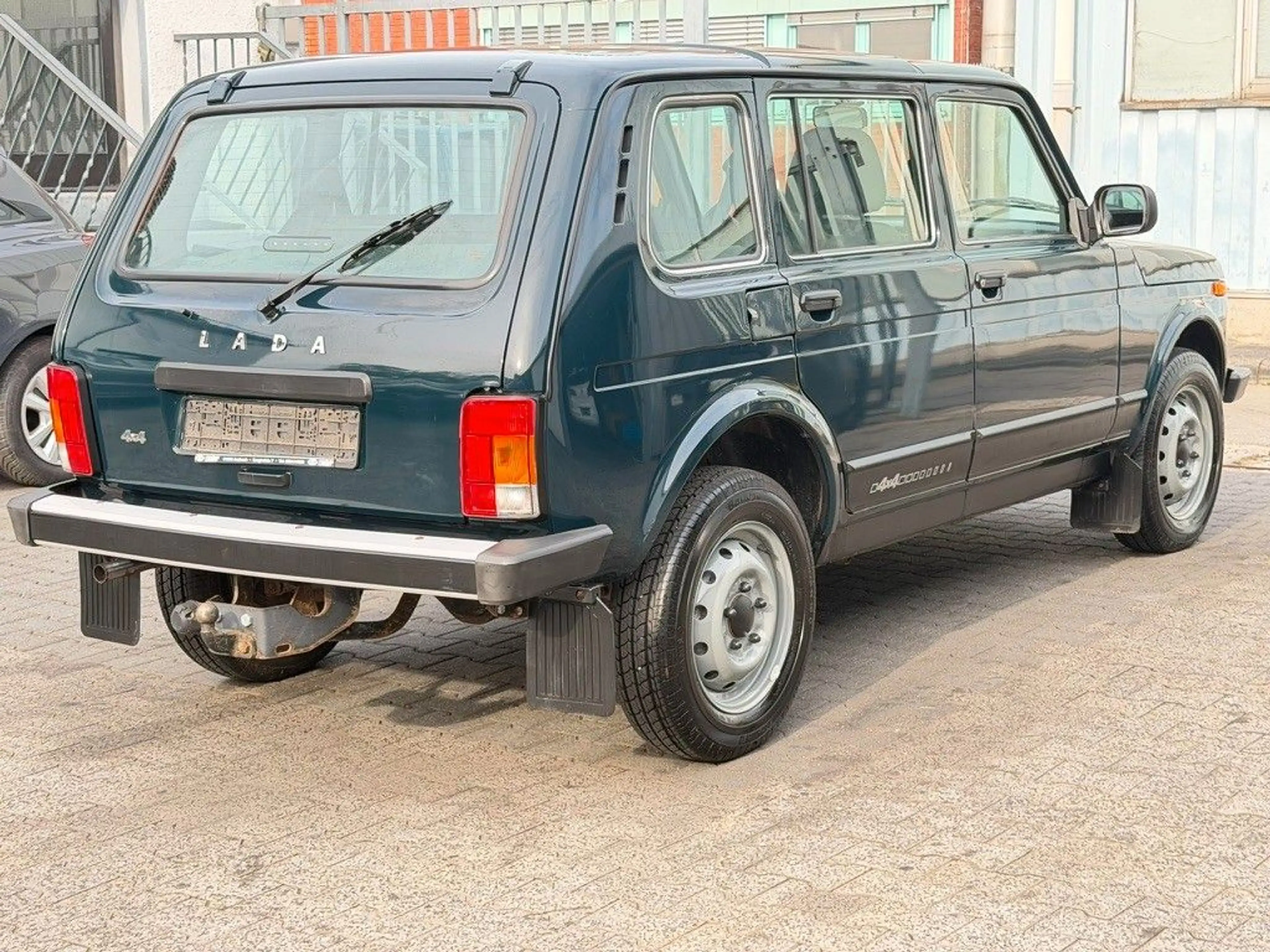 Lada Taiga 5-trg. Urban 4x4 — photo 12