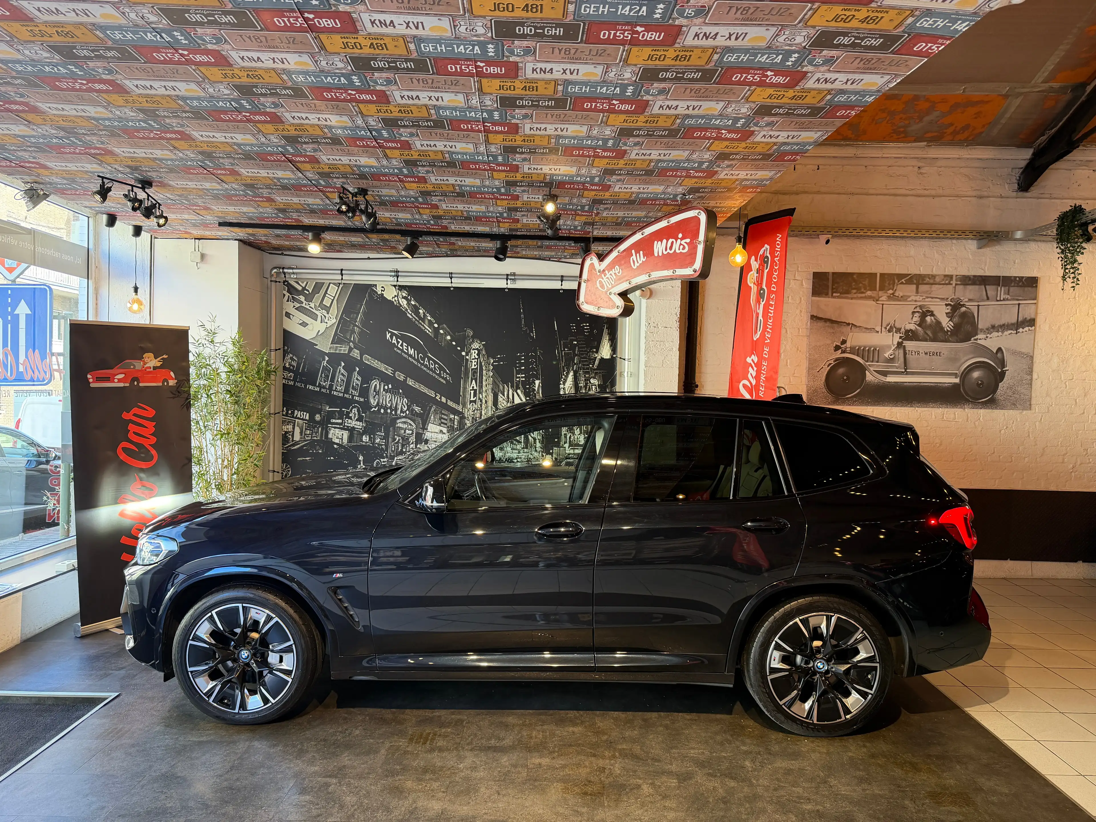 BMW iX3 80 kWh * NEW LIFT * FULL OPTIONS * H/K * PACK M * PANO * CARBONCSCHARZ * 1ER PROPRIO — photo 2