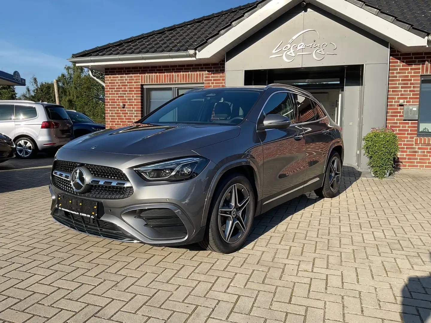 Mercedes-Benz GLA 200 d,AMG,Kamera,AHK,Multibeam,Distronic Gris - 1