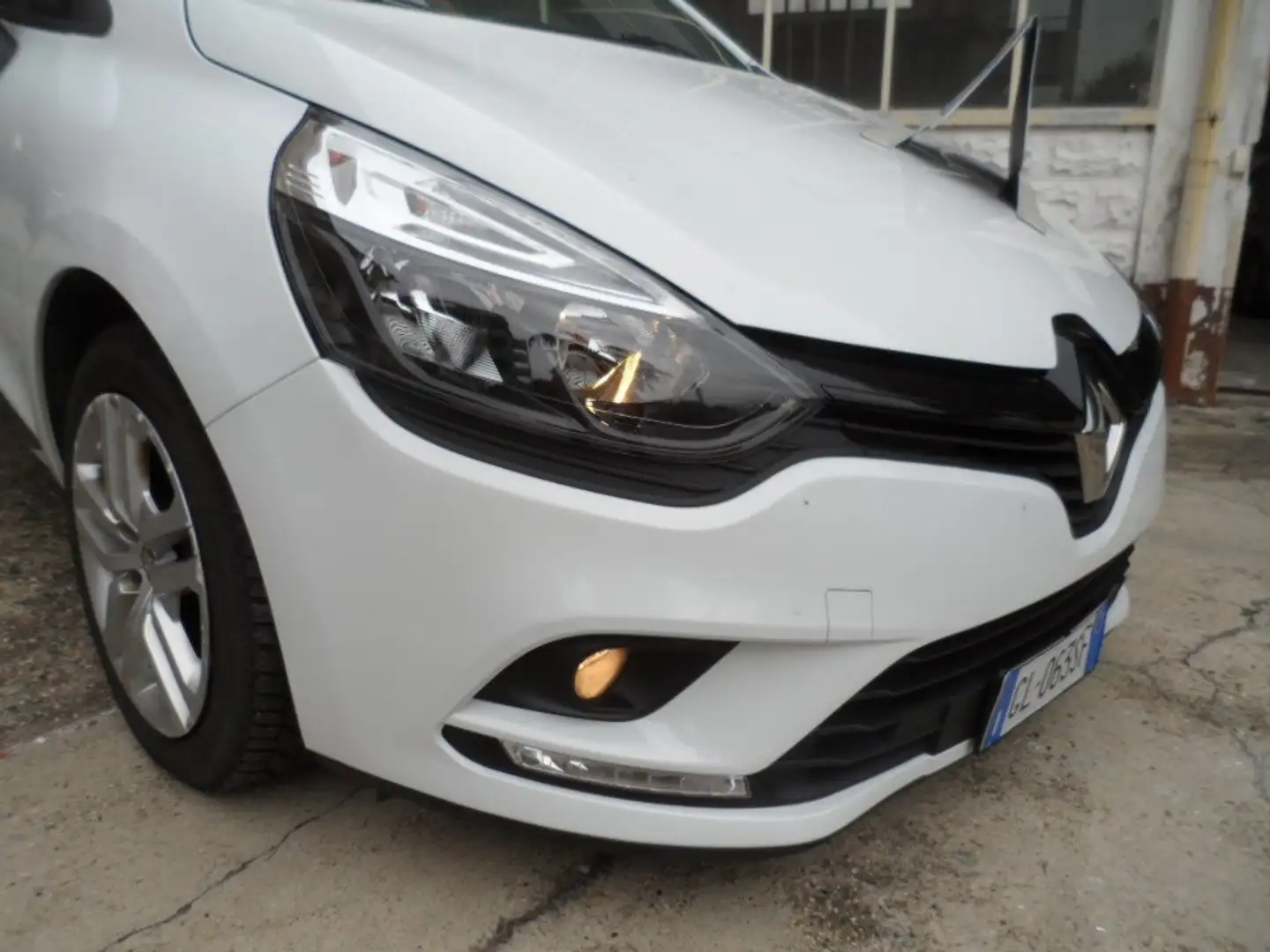 Renault Clio FORTI SCONTI X CESSATA ATTIVITA' Blanc - 1