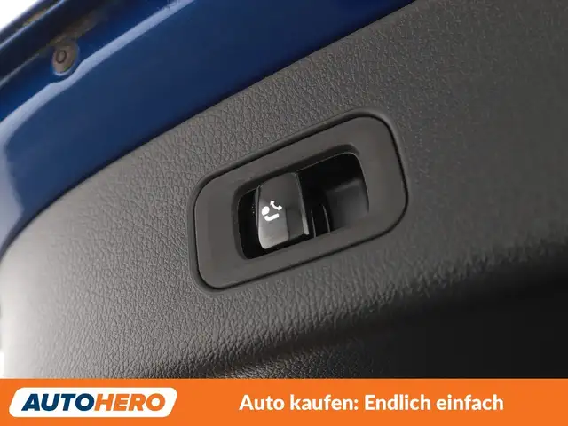 Mercedes-Benz GLC 220 GLC 220 d Mild-Hybrid 4Matic AMG Line Ansicht 35