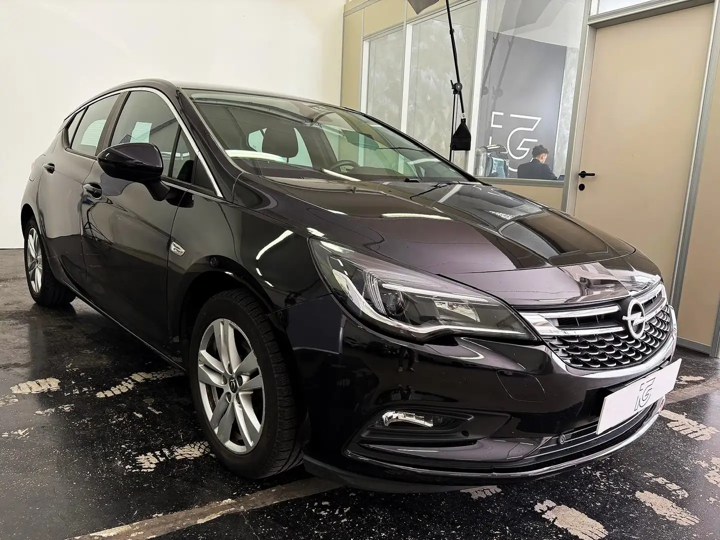 Opel Astra 5p 1.6 cdti Elective 95cv - NEOPATENTATI Negro - 2