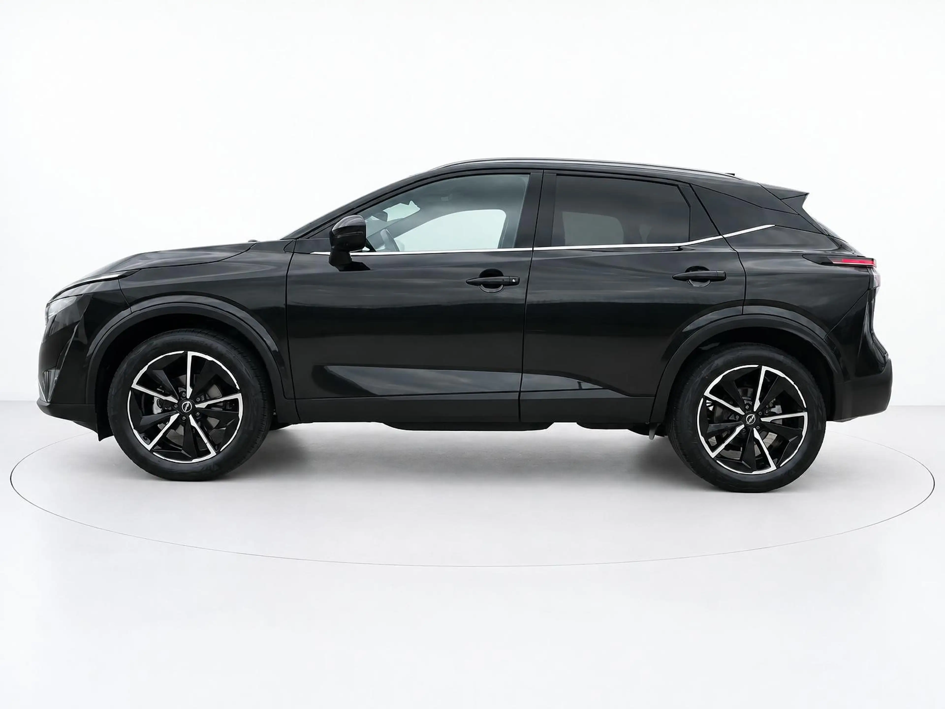 Nissan Qashqai 1.3 MHEV Xtronic Tekna — photo 4