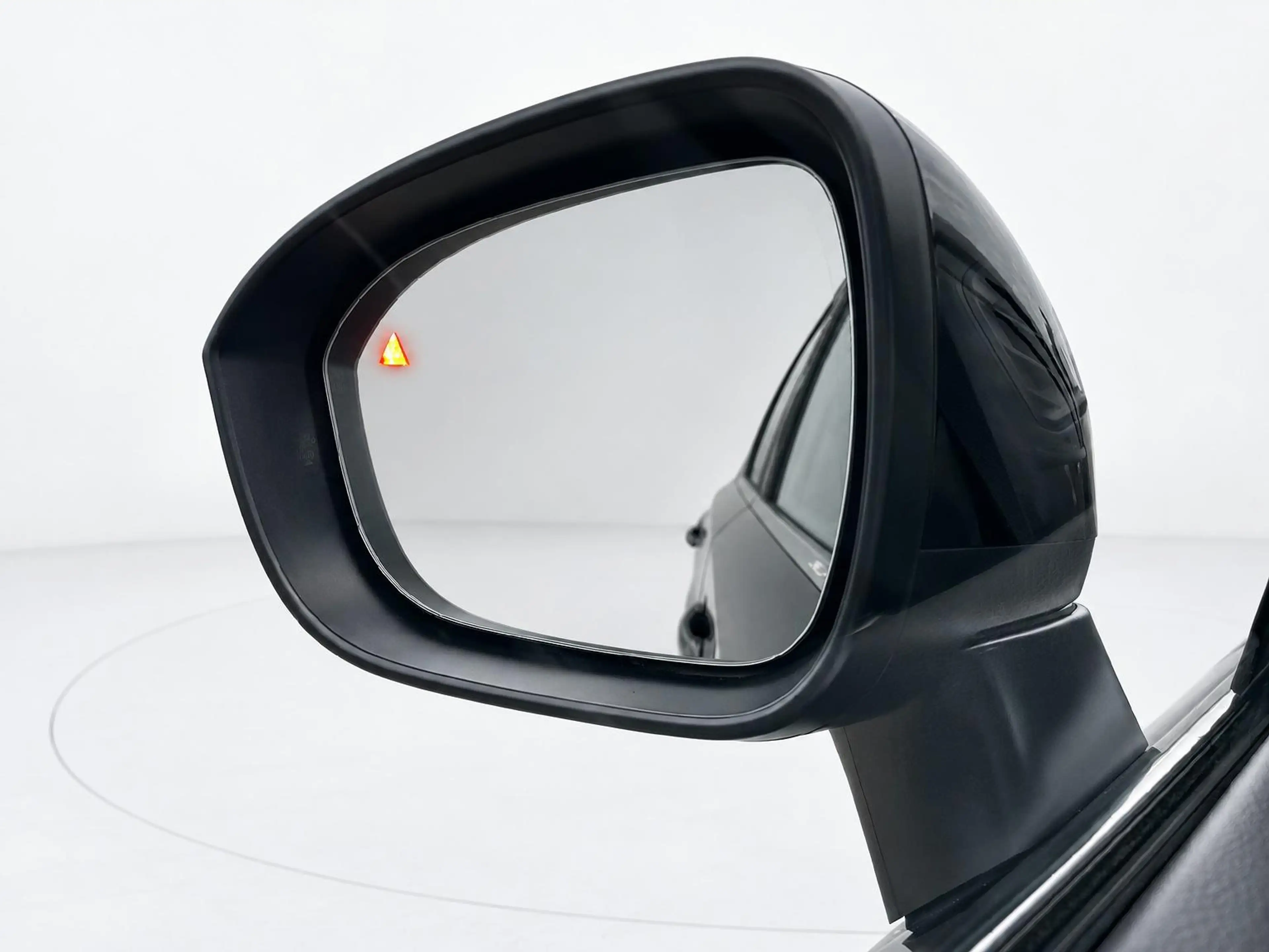 Nissan Qashqai 1.3 MHEV Xtronic Tekna — photo 15