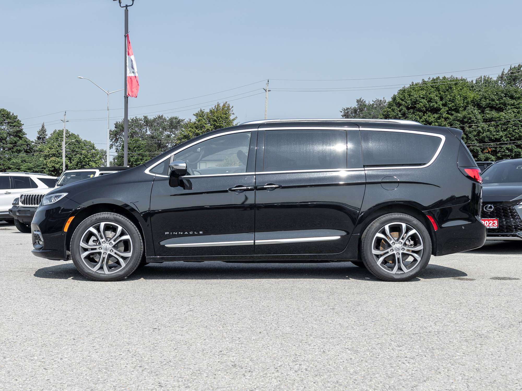 2024 Chrysler Pacifica PINNACLE | AWD | LEATHER | ADAPTIVE | DVD | — снимка 1