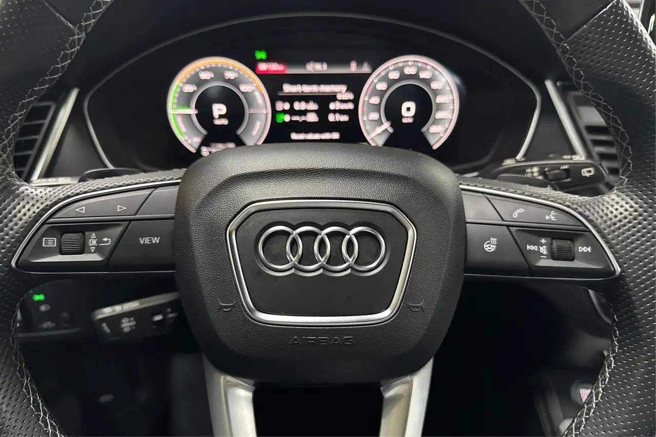 Audi Q5 photo Audi Q5