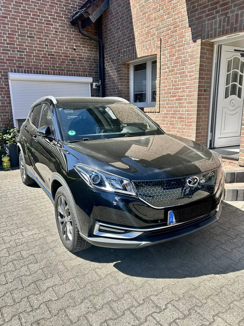 Seres Seres 3 Seres 3 Elektro SUV Schwarz - 1