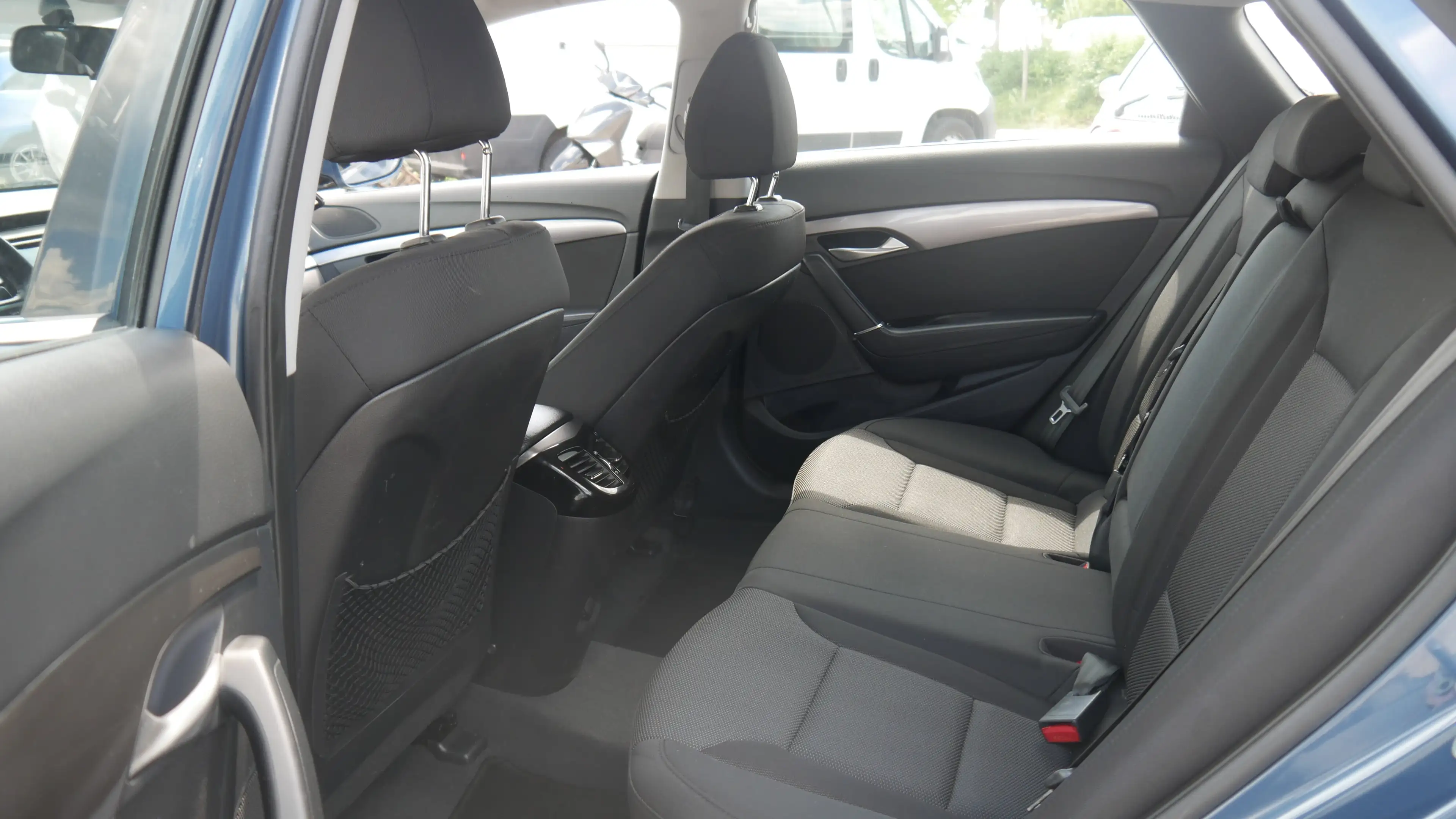 Hyundai i40 TÜV,- Kundendienst Neu Klima Tempomat AUX USB — photo 13