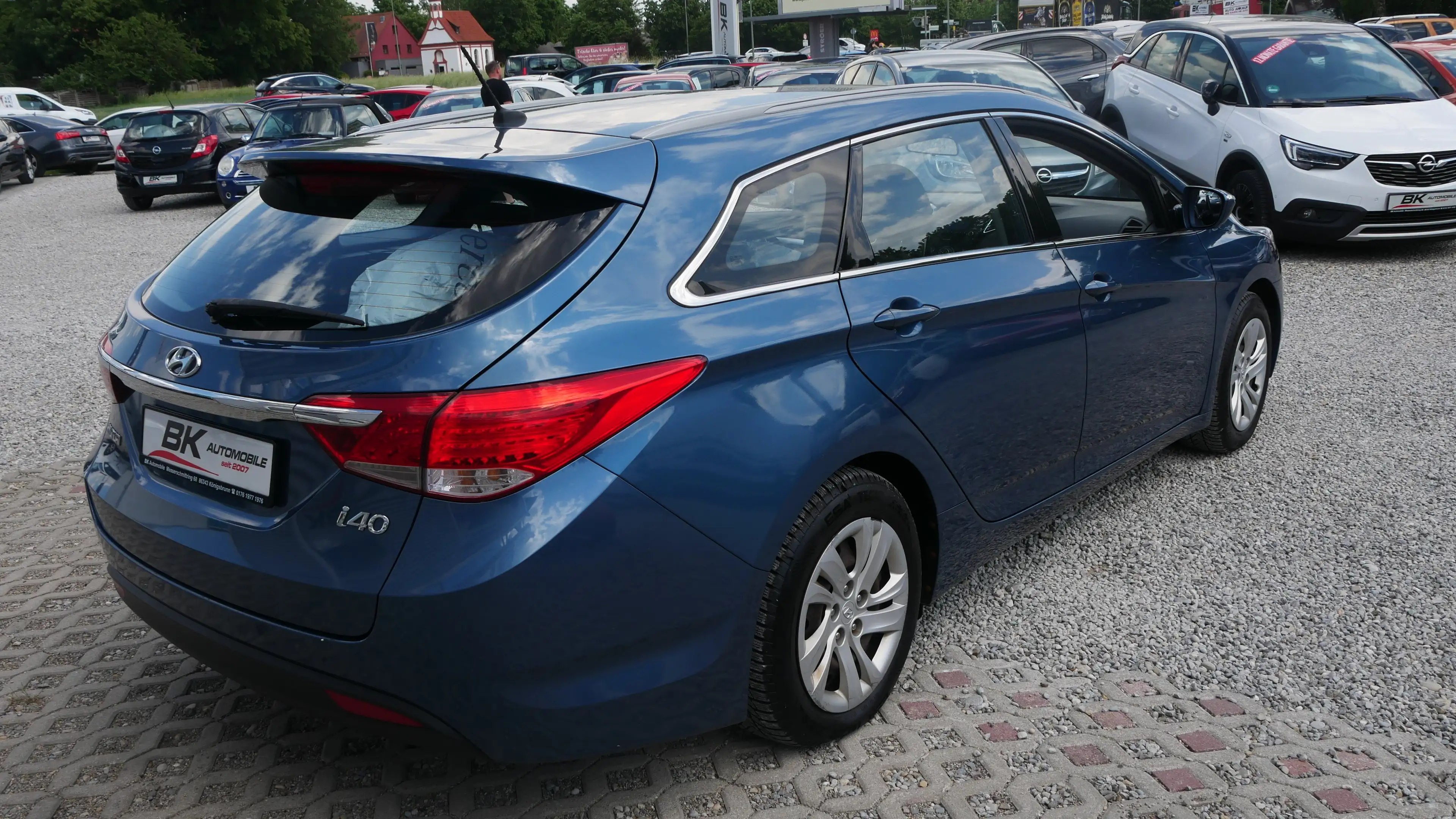 Hyundai i40 TÜV,- Kundendienst Neu Klima Tempomat AUX USB — photo 3