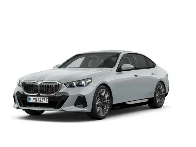 BMW i5 eDrive40 Navi Tempom.aktiv Panoramadach Komfo