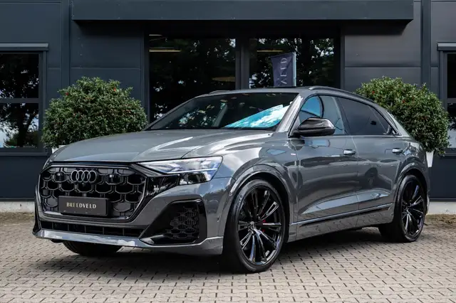 Audi Q8 60 TFSI e Competition 490pk, Nimbus, Full-options