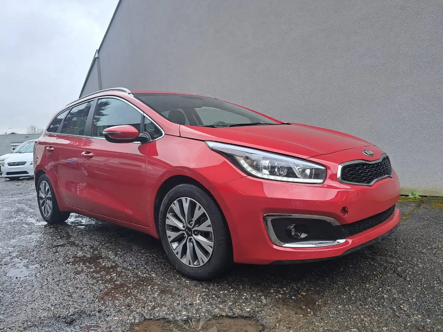 Kia Ceed / cee'd Cee'D 1.4i World Edition 12 MOIS DE GARANTIE Gris - 2