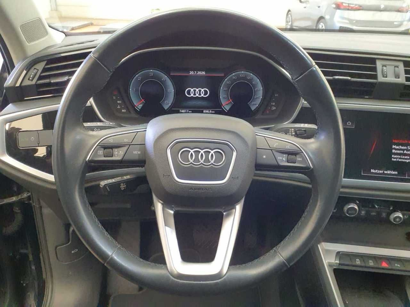 Audi Q3 35 TDI S tronic Sportsitze LED RFK SHZ MMI — photo 7