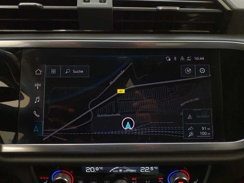 Audi Q3 35 TDI S tronic Sportsitze LED RFK SHZ MMI — photo 11