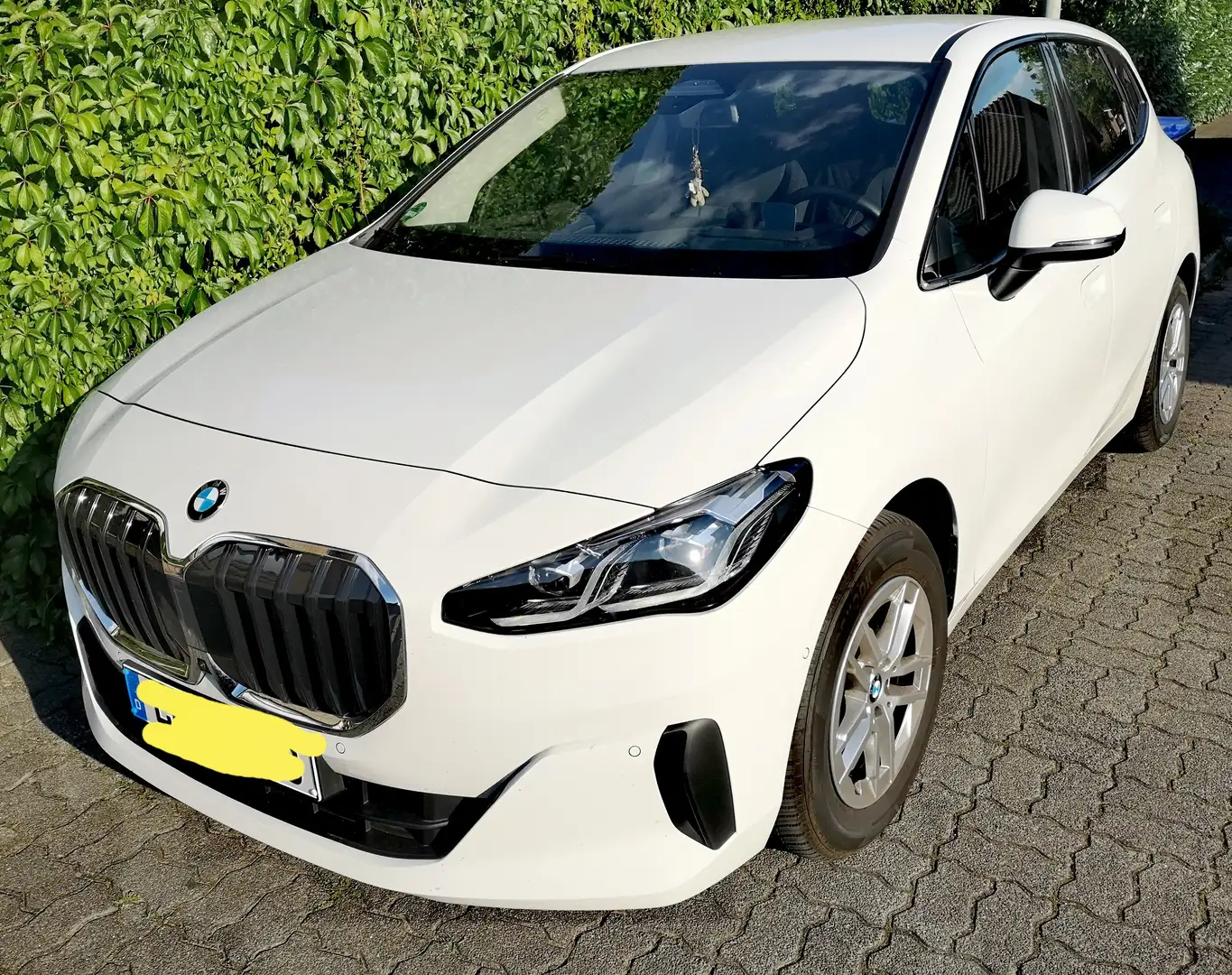 BMW 216 216i Active Tourer Aut. Weiß - 2