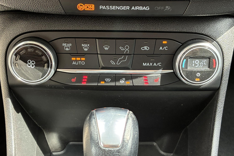 Ford Fiesta 1.0 EcoBoost Titanium Automaat | Winterpack | Came — photo 13