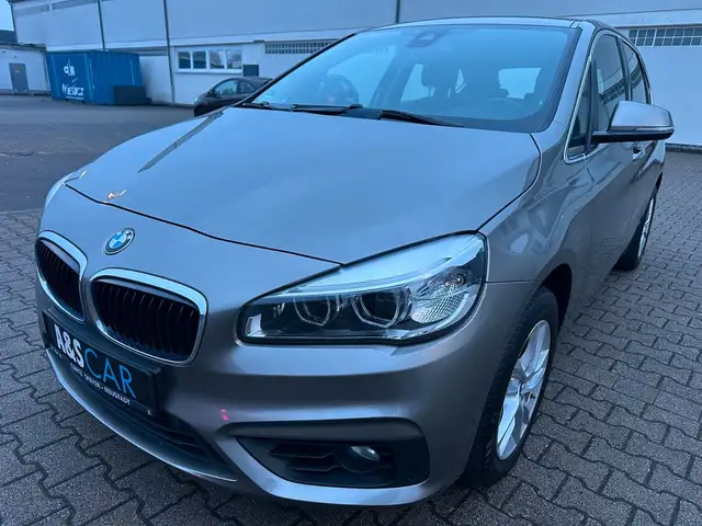 BMW 220 -PDC-LED-GEPFLEGT