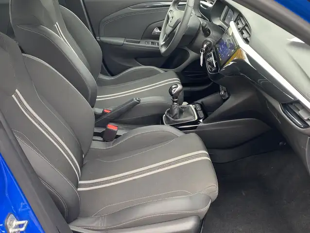 Opel Corsa view 8