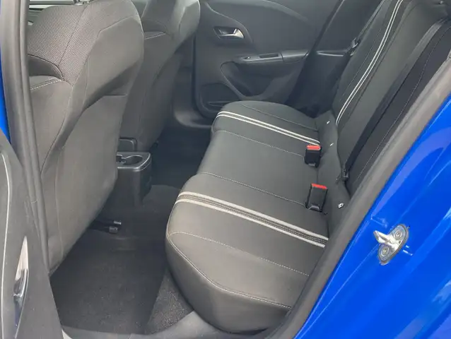 Opel Corsa view 9