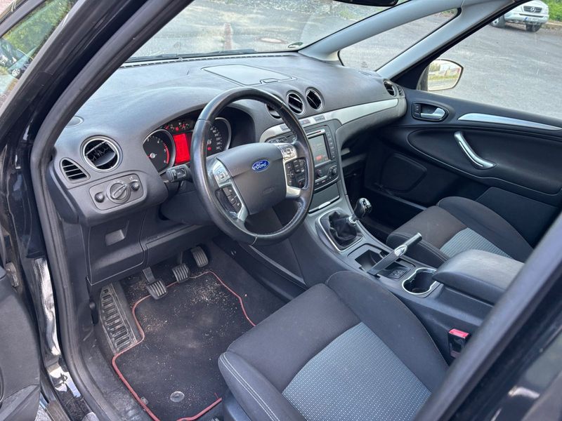 Ford S-Max S-MAX 2.0 TDCI Business Edition 7. Sitze — photo 12