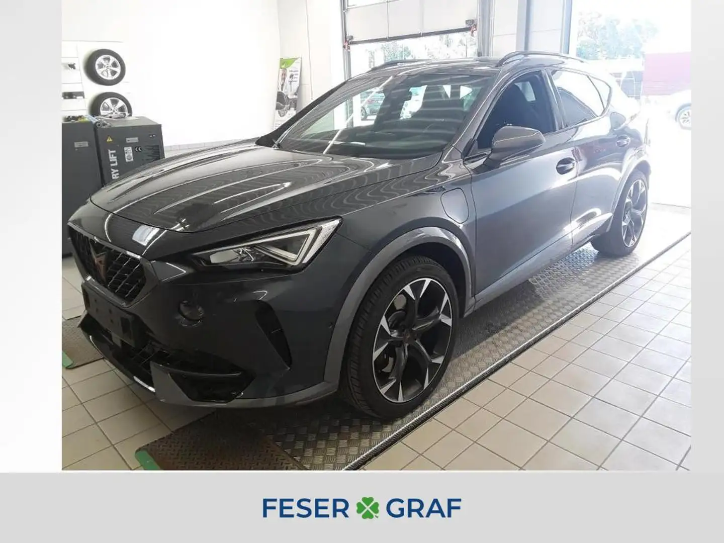 CUPRA Formentor VZ 1.4 e-Hybrid/AHK/SHZ/FaPa L Grau - 1