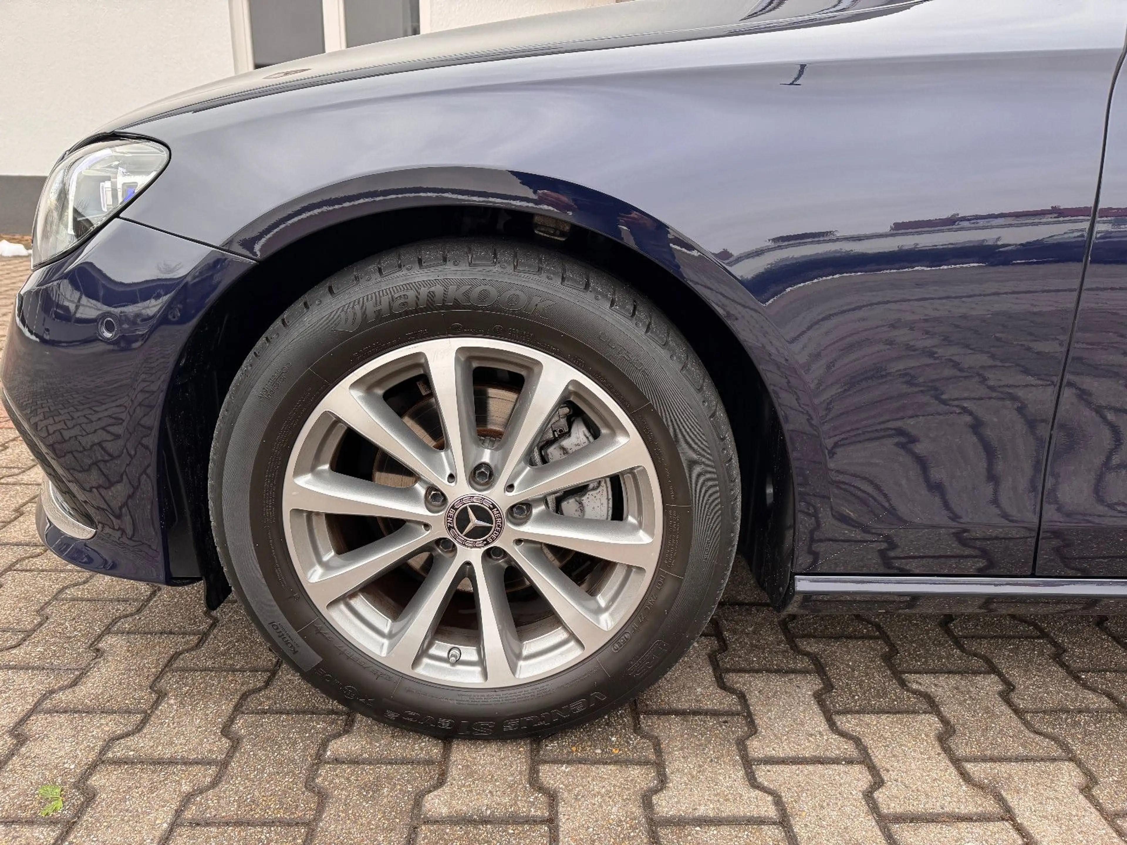 Mercedes-Benz E 220 d 9G HUD/GLASDACH/360°/DISTRONIC/BURMESTER — photo 9