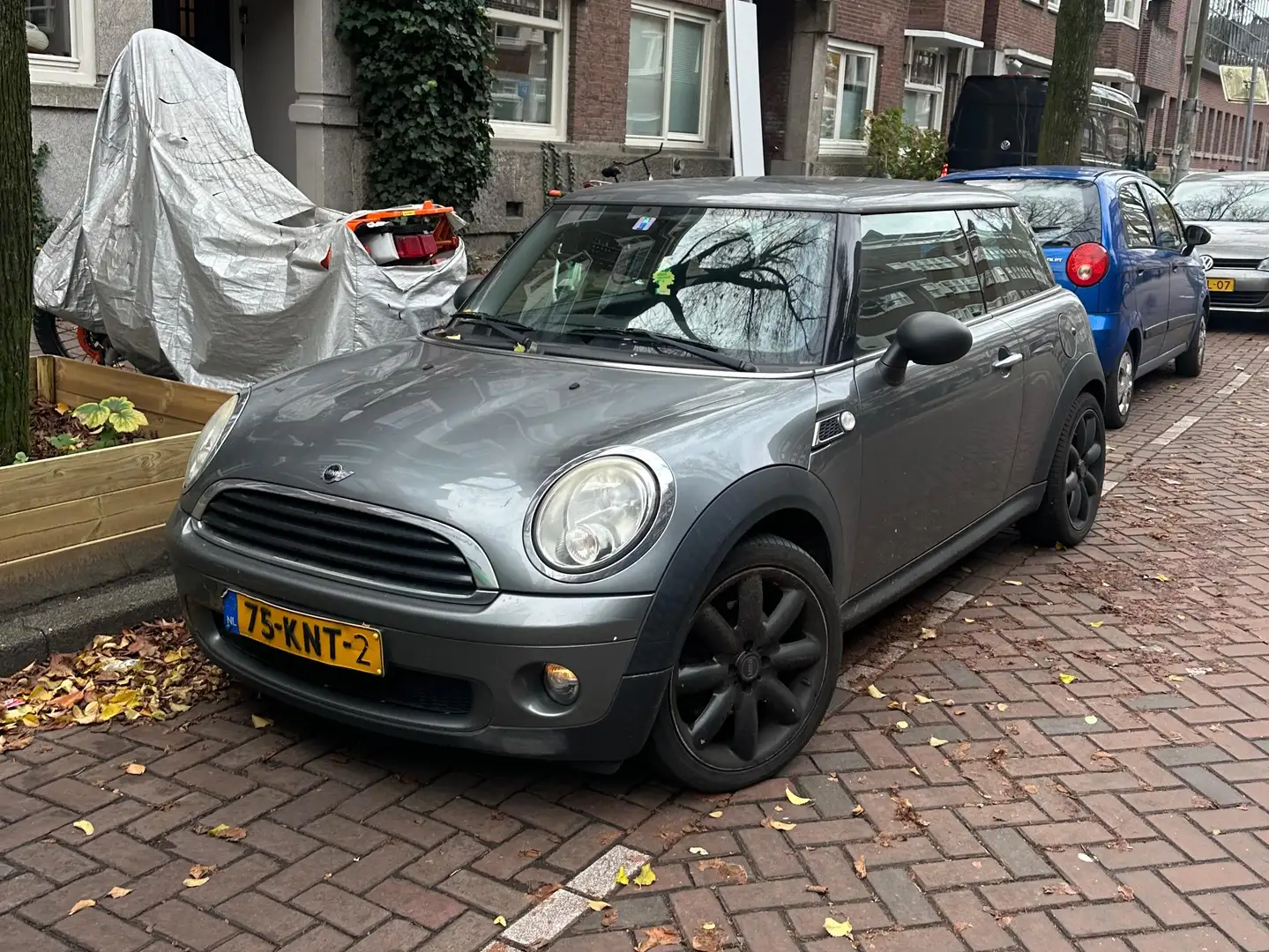 MINI One One 1.4 Anniv. MK II Gris - 1