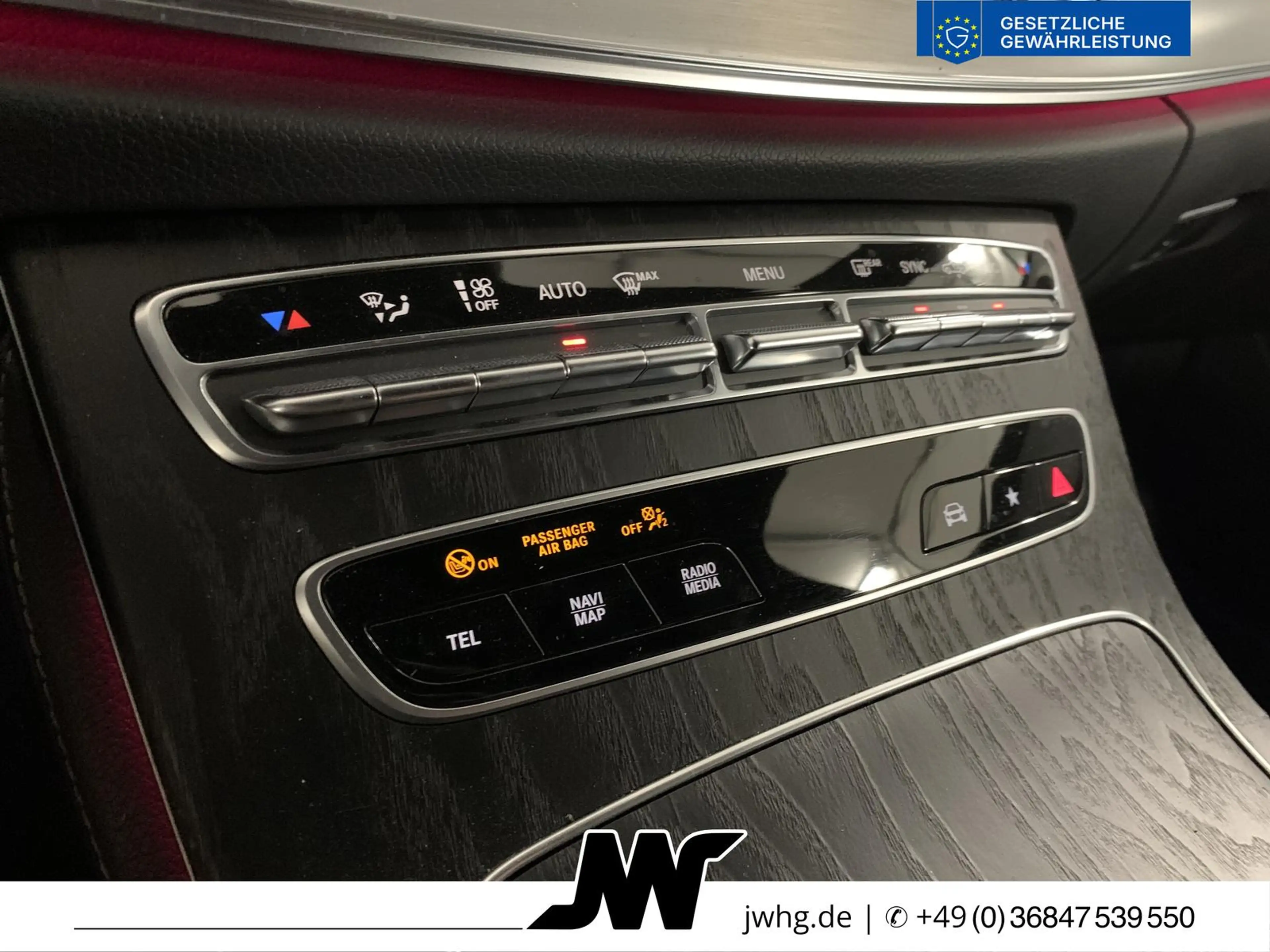 Mercedes-Benz E 400 2x AMG Line HeadUp Widescreen Kam Distr+ — photo 14