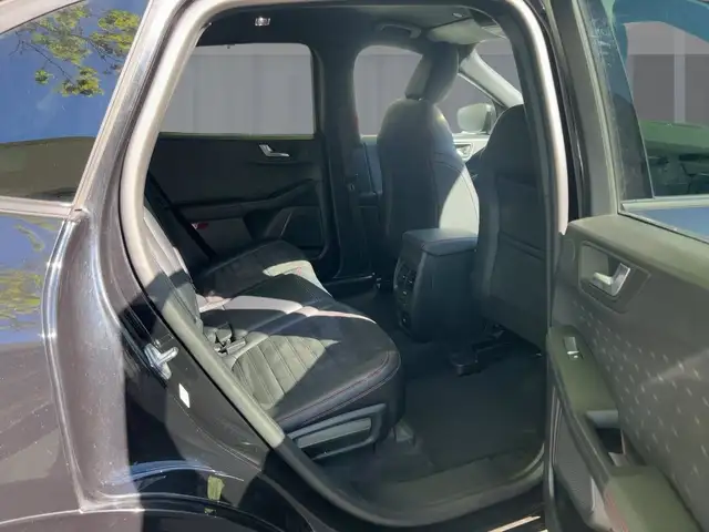 Ford Kuga view 9