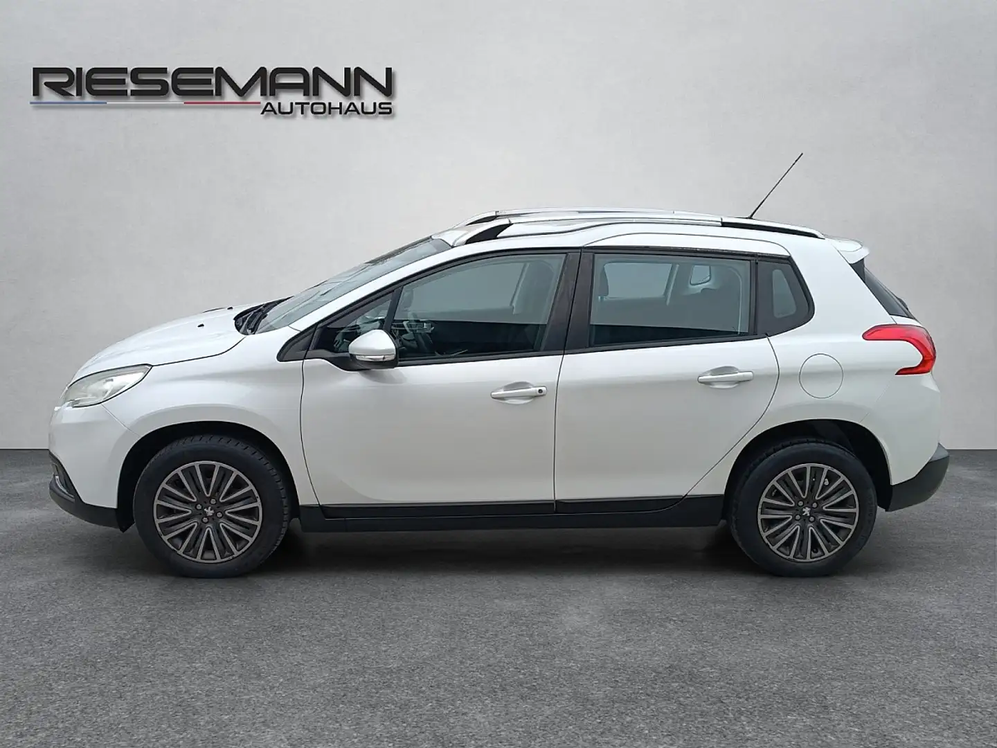 Peugeot 2008 1,6 e-HDi 92 FAP Active Weiß - 2