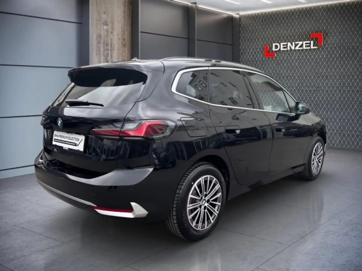 BMW 218 i Active Tourer U06 B38 Schwarz - 2