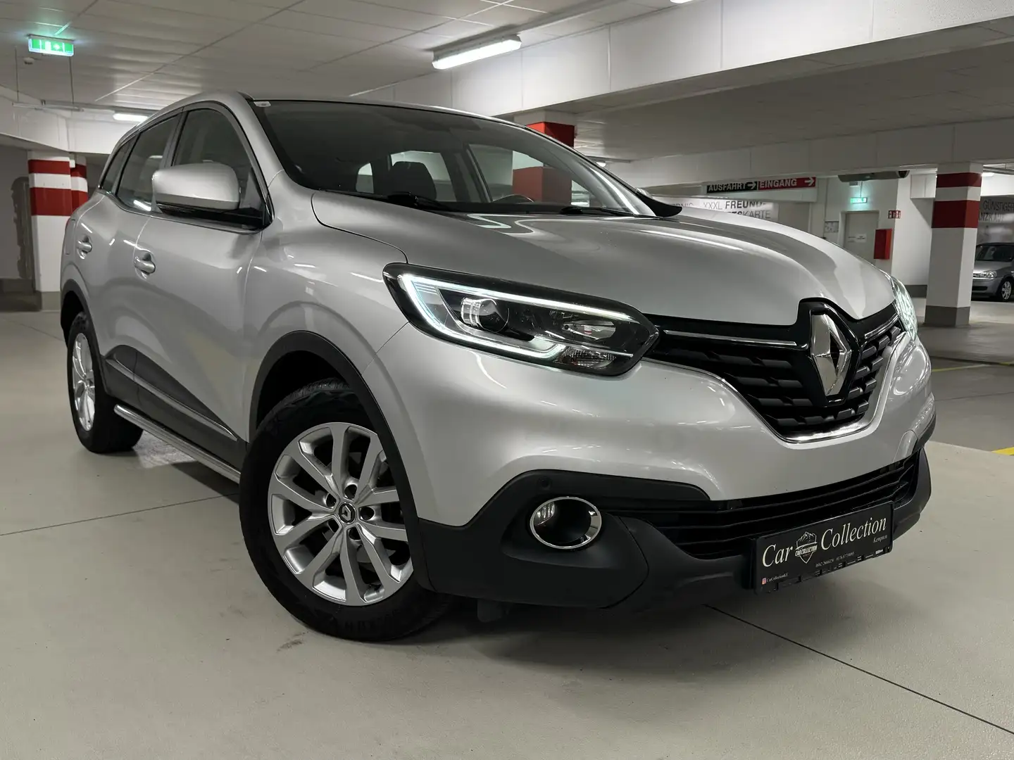Renault Kadjar 1.6 dCi 130 4x4 XMOD TÜV | NAVI | ALLRAD | PDC Gris - 2