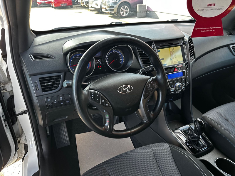 Hyundai i30 blue Passion Plus "KAMERA"NAVI"SHZ"LHZ" — photo 15