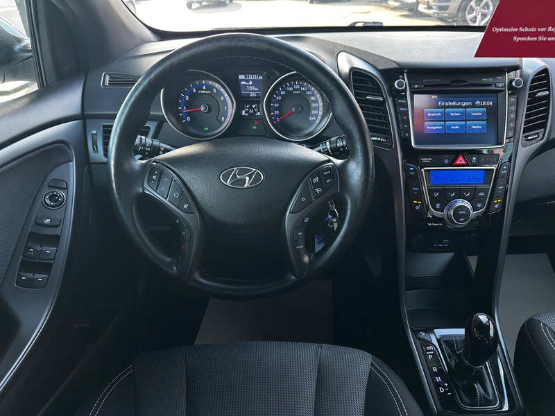 Hyundai i30 blue Passion Plus "KAMERA"NAVI"SHZ"LHZ" — photo 25