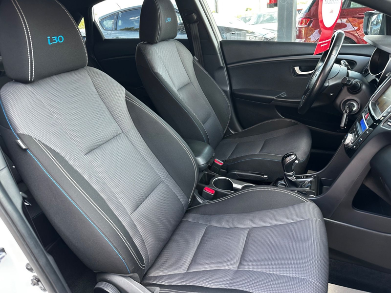 Hyundai i30 blue Passion Plus "KAMERA"NAVI"SHZ"LHZ" — photo 20