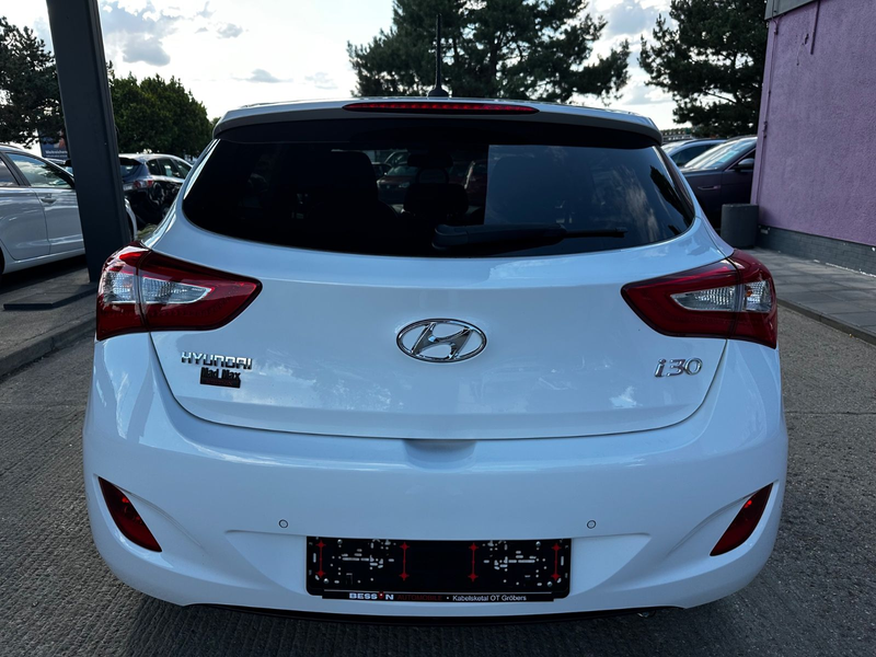 Hyundai i30 blue Passion Plus "KAMERA"NAVI"SHZ"LHZ" — photo 7