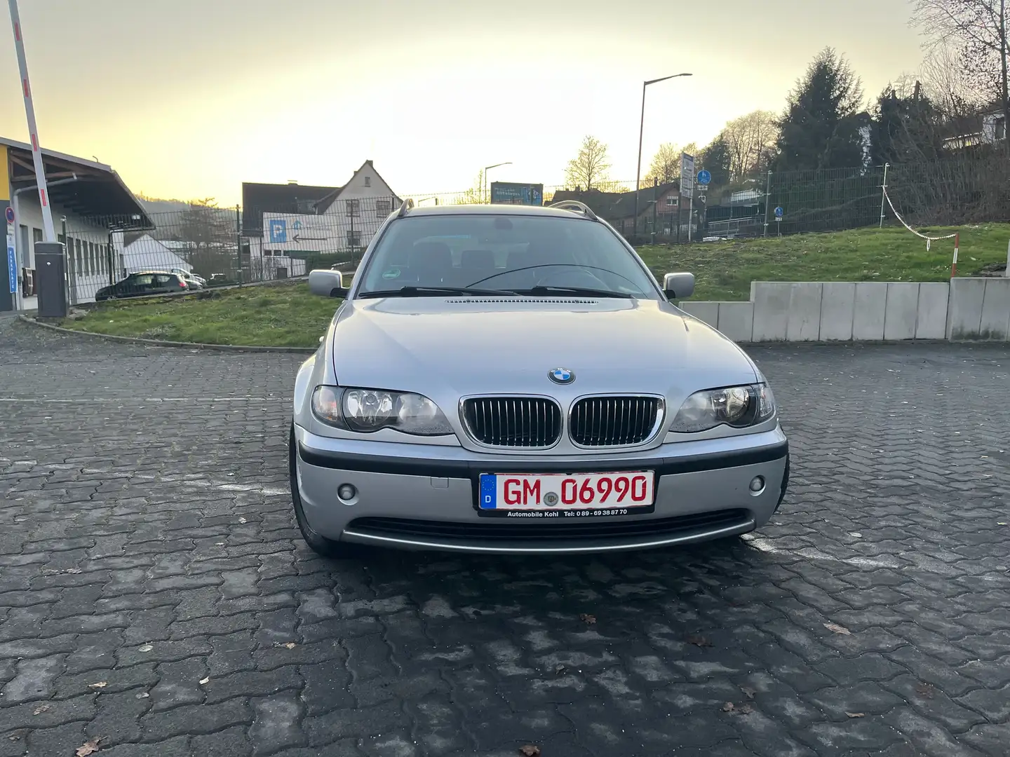 BMW 316 316i Edition Lifestyle Grau - 2