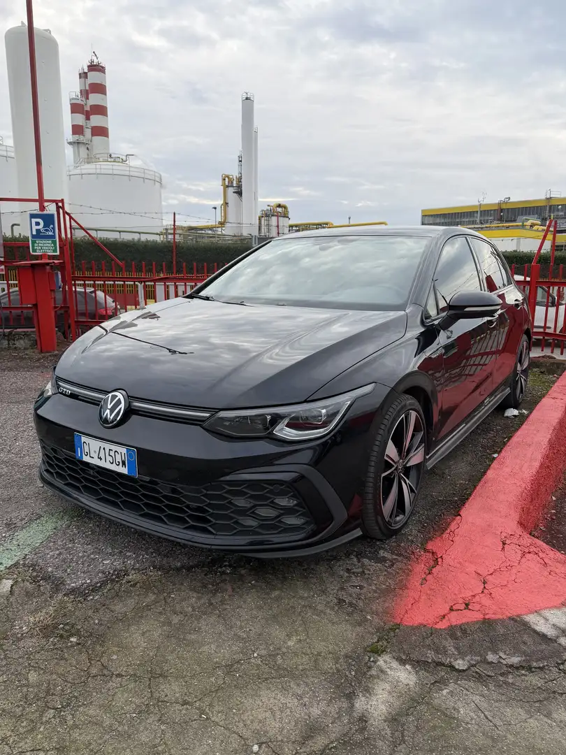 Volkswagen Golf GTD - 1