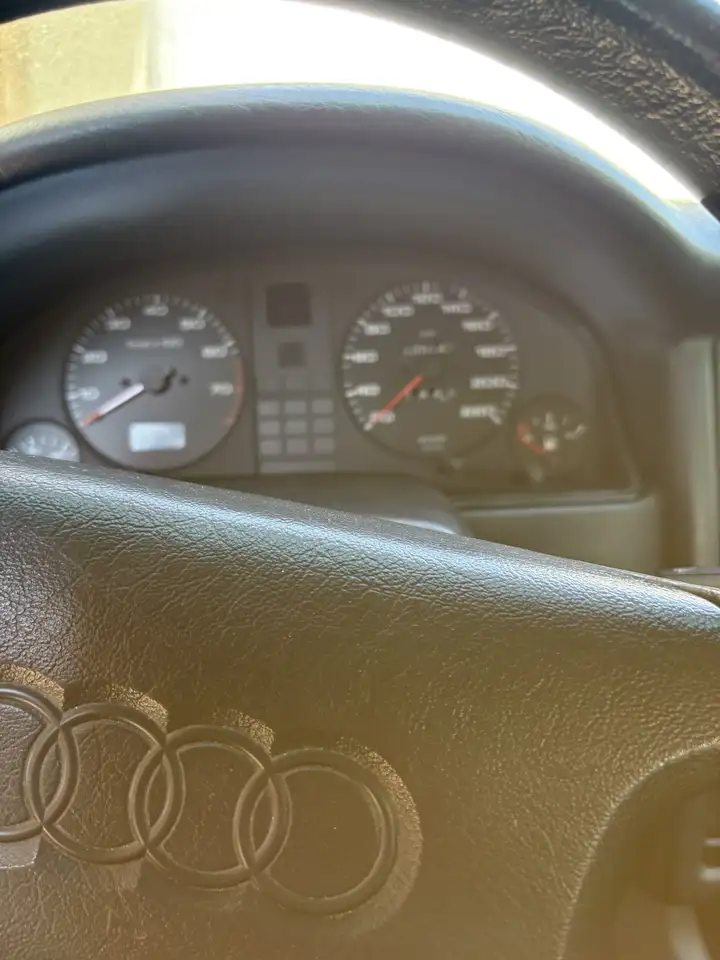 Audi 80, foto 1