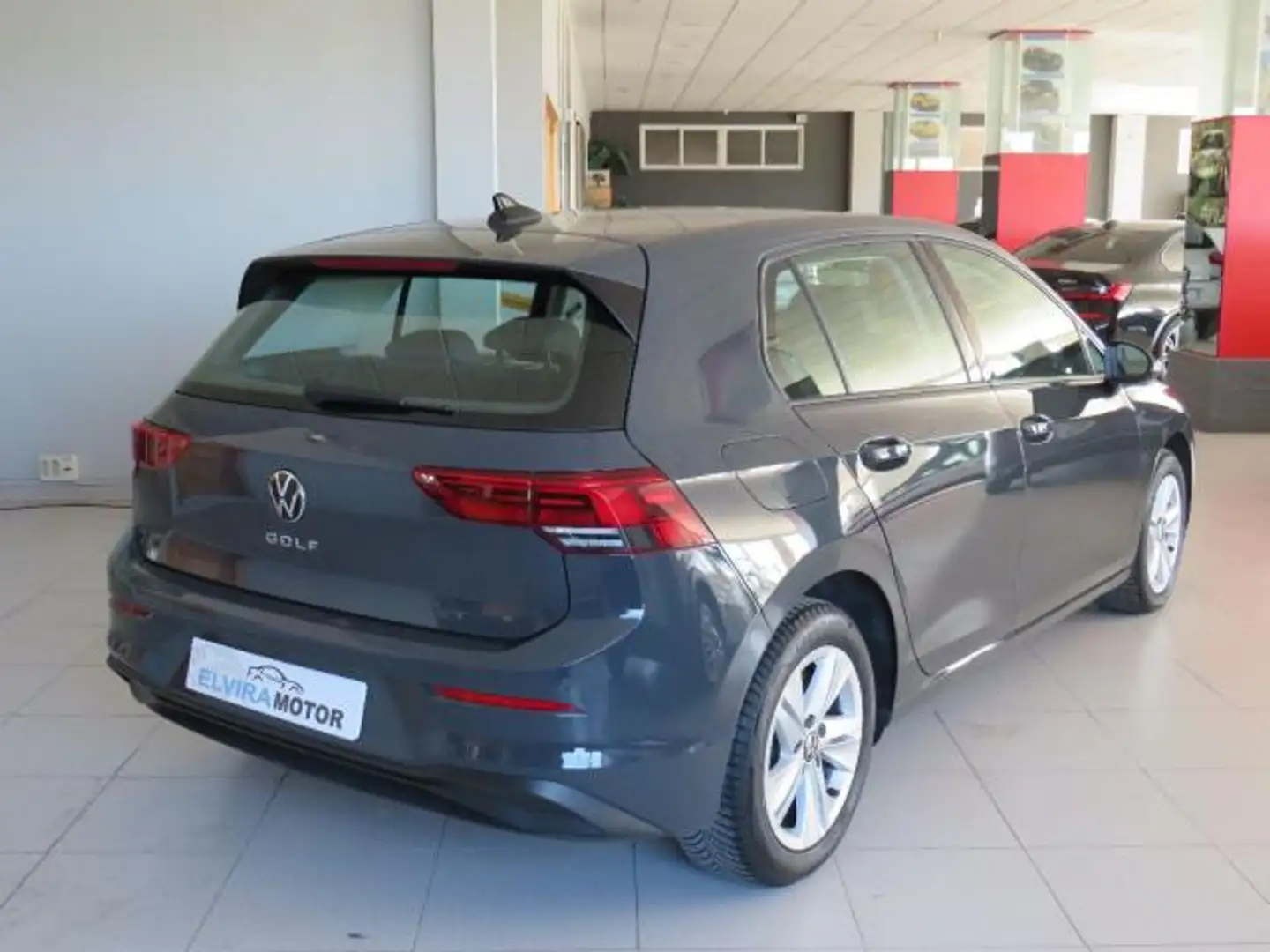 Volkswagen Golf 1.6TDI Edition 85kW Gris - 1