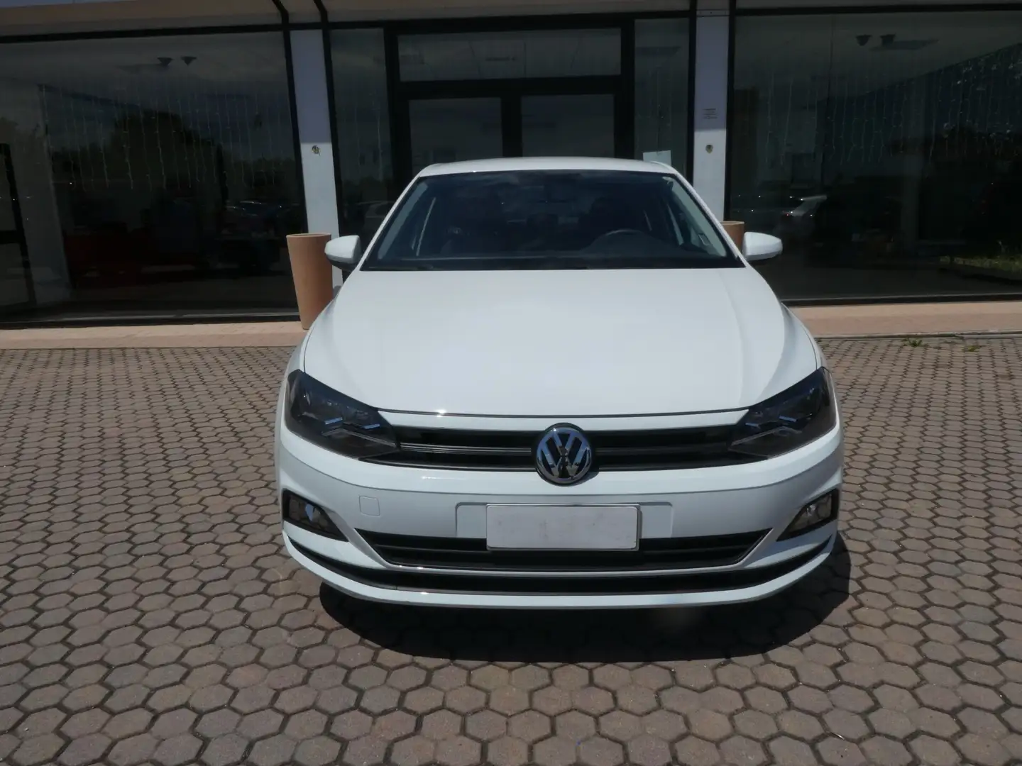 Volkswagen Polo 1.0 TGI 5p. Comfortline BlueMotion OK NEOPATENTATI Bianco - 1