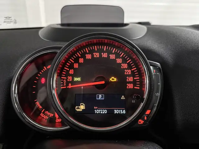 MINI Countryman view 14