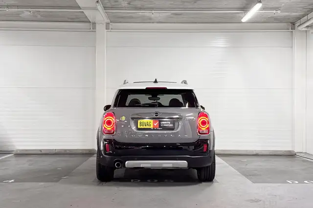 MINI Countryman view 8