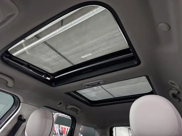 MINI Countryman view 11