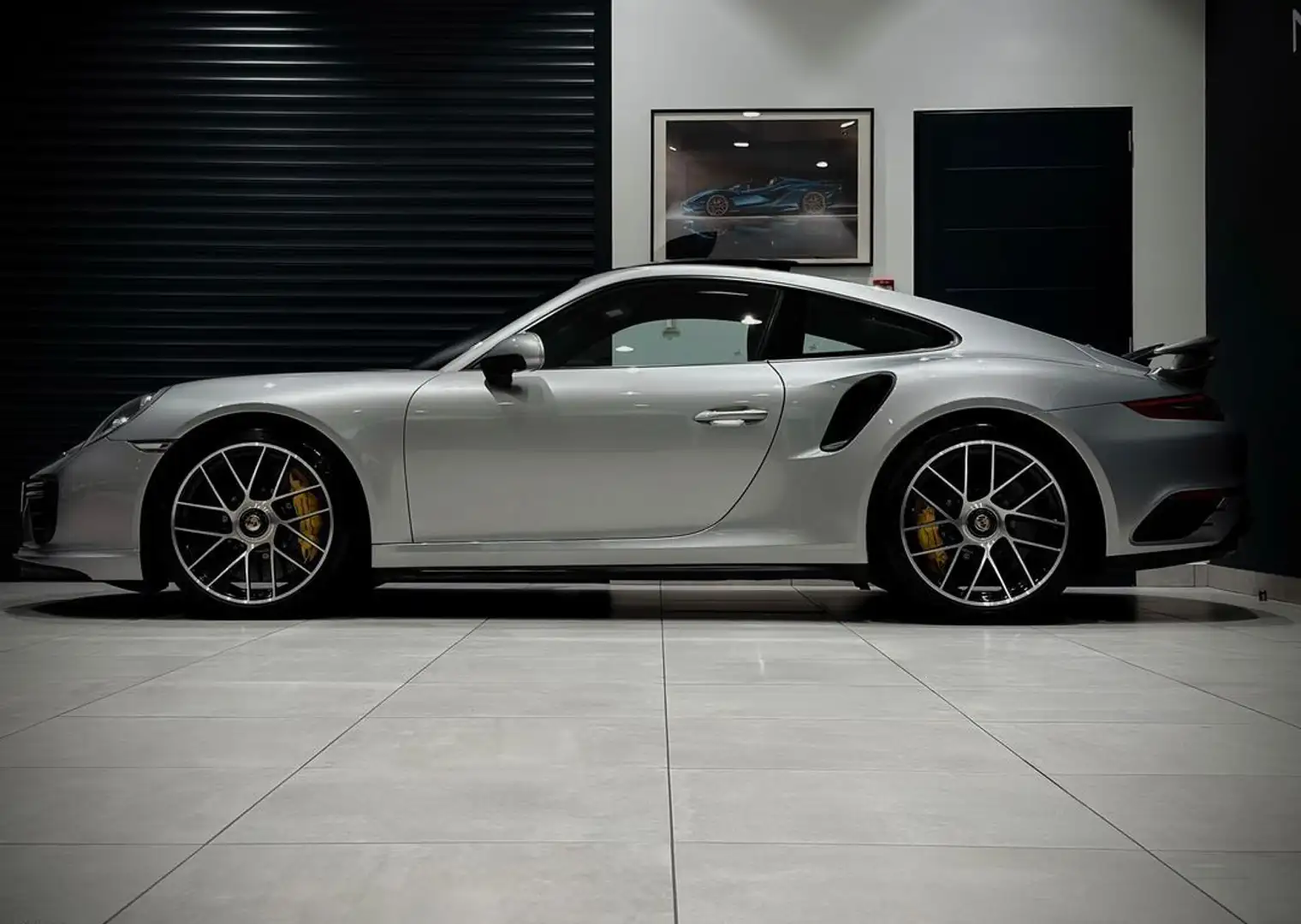 Porsche 991 991.2 COUPE TURBO S 3.8i 580 CH PDK TOIT PANO OUVRANT-PACK INTÉRIEUR CARBONE-PDCC-PDLS+-SIEGE 18P-JA EXCLUSIVE-BOSE-PCCB  Gri - 2