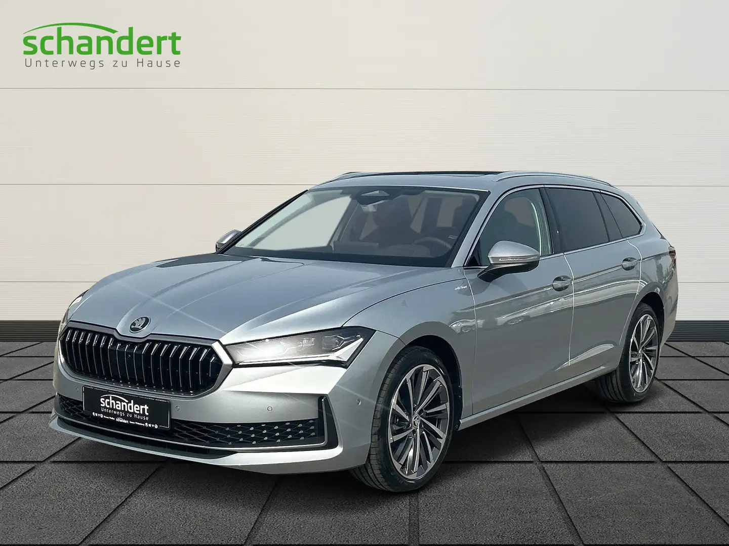 Skoda Superb Combi 2.0 TDI L&K DSG/MATRIX/PANO/SITZLÜ Silber - 1