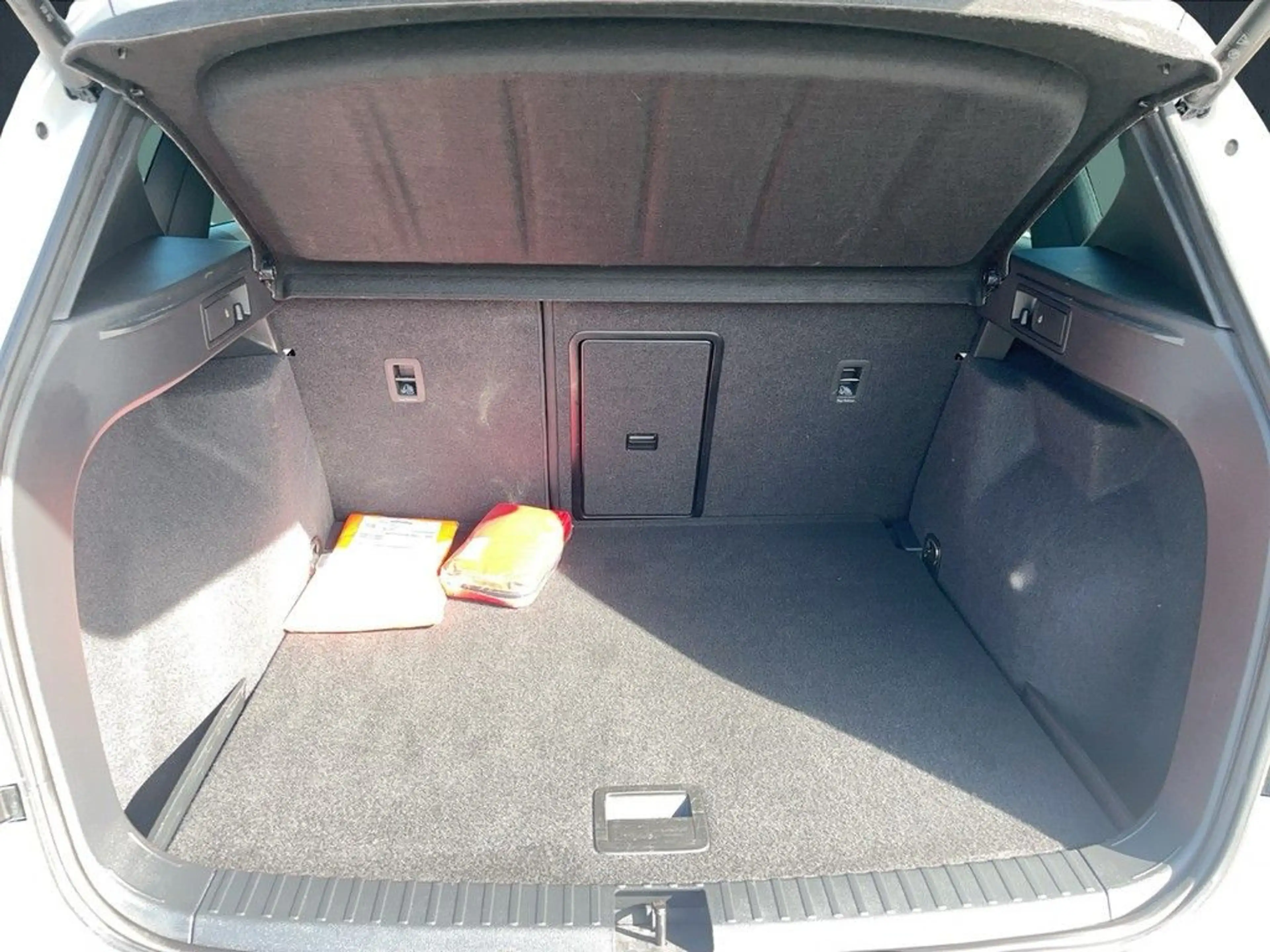 CUPRA Ateca 1.5 TSI DSG Navi LED AHK Pano — photo 14